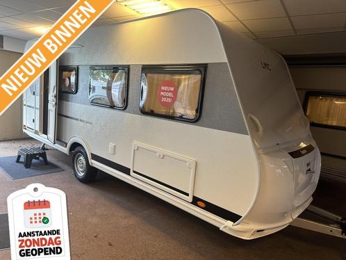LMC Sassino 470 K | 3 persoons stapelbed |, Caravans en Kamperen, Caravans, Bedrijf, tot en met 6, 1000 - 1250 kg, Standaardzit