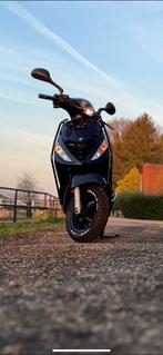 Piaggio zip brom 4 takt, Fietsen en Brommers, Scooters | Piaggio, Ophalen, Maximaal 45 km/u, Zip, Zo goed als nieuw