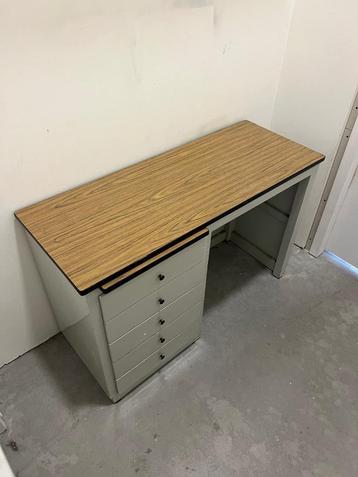 Retro Bureau Grijs - 114 * 45 * 72 cm beschikbaar voor biedingen