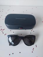 Zonnebril tommie met hoes (binnenkant los), Overige merken, Zonnebril, Zwart, Ophalen of Verzenden