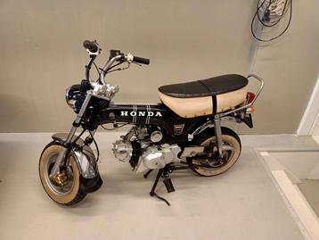 Honda dax 50cc replica brommer automaat snor beschikbaar voor biedingen