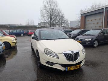 Lancia Delta 2.0-16V Platino beschikbaar voor biedingen