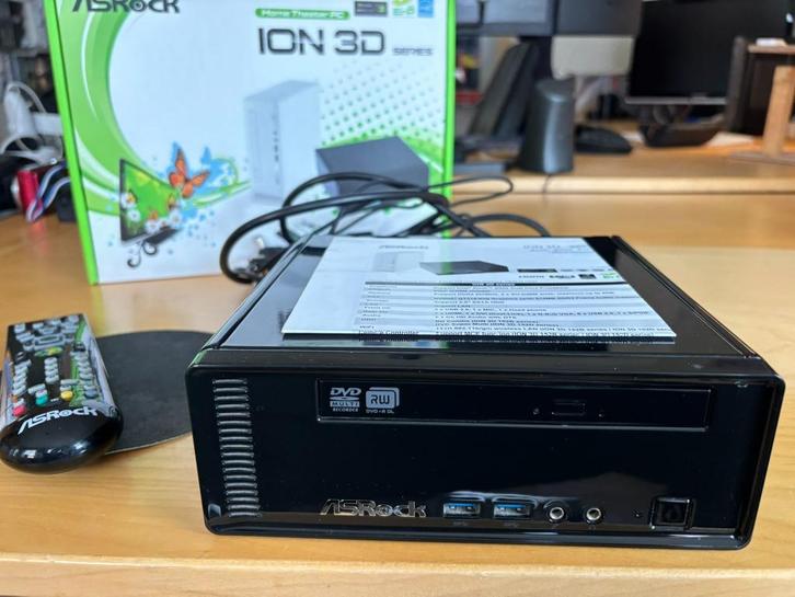 ASRock ION 3D 152D mini PC, Computers en Software, Desktop Pc's, Gebruikt, HDD, Minder dan 4 GB, Met videokaart, Ophalen of Verzenden