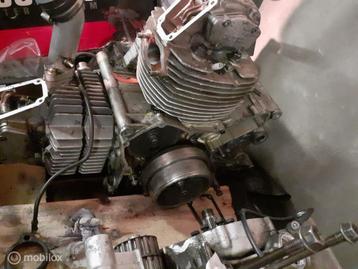 Motorblok origineel monster ss supersport 600 beschikbaar voor biedingen
