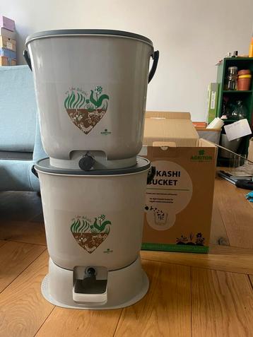 Bokashi bucket composter x 2 + Agriton (bokashi starter) beschikbaar voor biedingen