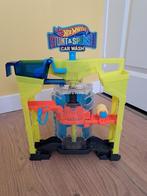 Hot Wheels car wash & stuntbaan - in zeer goede staat, Ophalen of Verzenden, Zo goed als nieuw, Hot Wheels