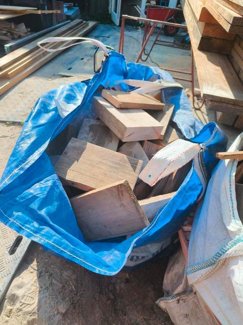 Haardhout/ brandhout/ stookhout, Tuin en Terras, Haardhout, Blokken, Overige houtsoorten, Minder dan 3 m³, Ophalen
