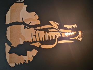 Mooie muurlamp met olifant afbeelding  beschikbaar voor biedingen