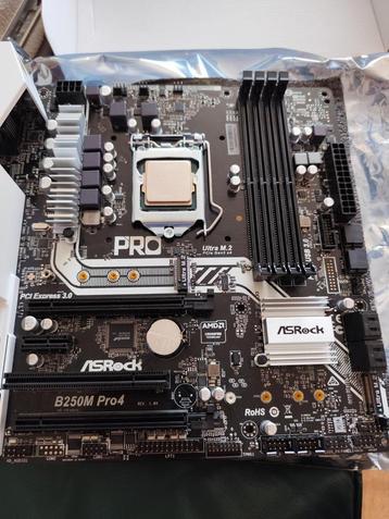 Asrock B250M PRO4   DEFECT ! Inclusief Pentium G4400 beschikbaar voor biedingen