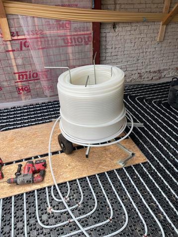 Robot Vloerverwarming Slang 16x2 - 386 Meter beschikbaar voor biedingen