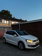 Volkswagen Polo 1.2 TSI 66KW 2013 Wit, Auto's, Voorwielaandrijving, Euro 5, Stof, Zwart