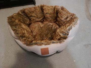 Zachte comfortabele mand 60 cm beschikbaar voor biedingen