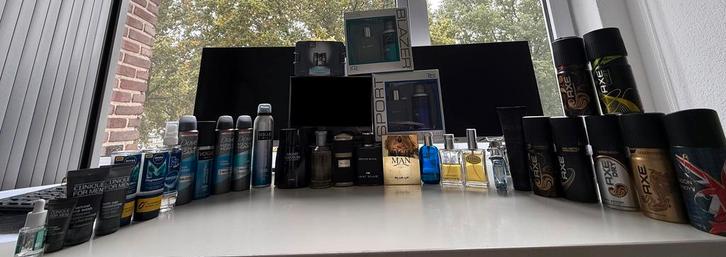 Parfumcollectie set van 36 stuks! Gift sets, deodorant, etc, Sieraden, Tassen en Uiterlijk, Uiterlijk | Parfum, Ophalen of Verzenden