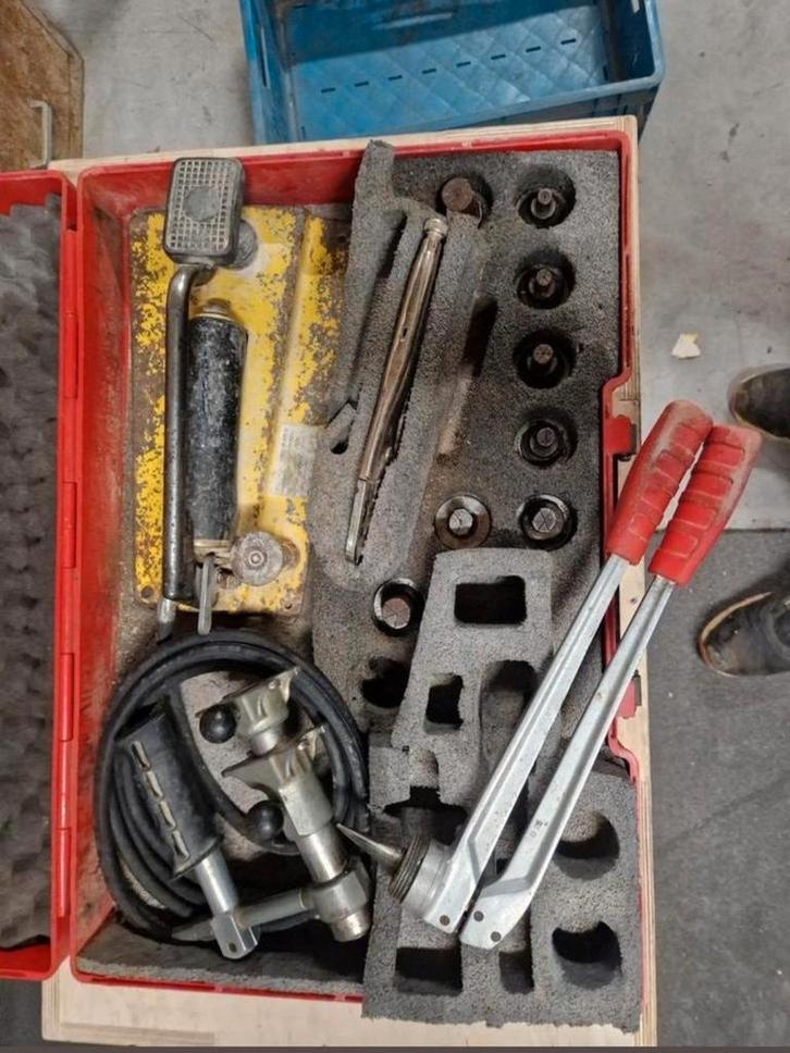 Rehaupersstang te huur, Doe-het-zelf en Verbouw, Gereedschap | Handgereedschap, Zo goed als nieuw, Ophalen