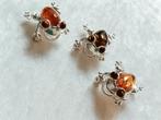 3 Leuke Zilveren Broches met Barnsteen - Kikkertjes, Verzenden, Zilver, Broche, Met edelsteen