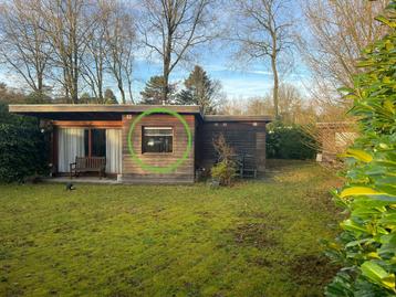 Raam dubbel glas meranti hout 120x110 beschikbaar voor biedingen