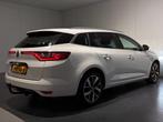 Renault Mégane Estate 1.3 TCe BOSE AUT /Clima/Cruise/PDC+Ca, Gebruikt, 4 cilinders, 1290 kg, Leder en Stof