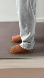 Uggs classic mini II, Kleding | Dames, Schoenen, Verzenden, Zo goed als nieuw, Bruin