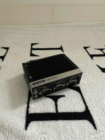 Advantech ARK-1124 | IoT PC | 4 x COM poort | 64GB SSD beschikbaar voor biedingen