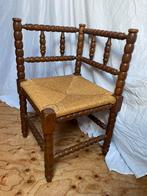 Vintage bobbin stoel hout, Huis en Inrichting, Stoelen, Ophalen of Verzenden, Bruin, Eén, Hout