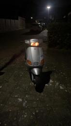 Grijzen type 2 kappenset (lees beschrijving), Fietsen en Brommers, Brommeronderdelen | Scooters, Ophalen, Gebruikt, Kap, Piaggio