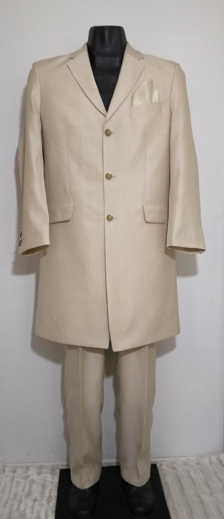 Matglanzend wolwit trouwpak van Wilvorst, Kleding | Heren, Kostuums en Colberts, Zo goed als nieuw, Maat 48/50 (M), Wit, Verzenden