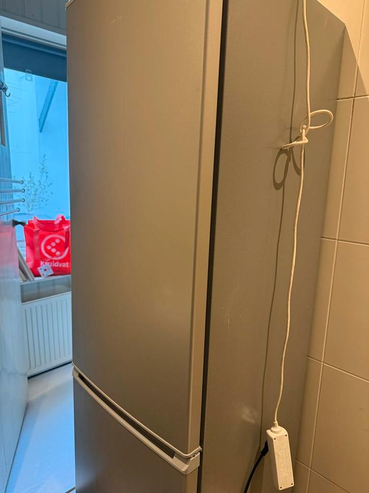 Gratis Inventum Koelkast met Vriesvak - Ophalen!, Witgoed en Apparatuur, Koelkasten en IJskasten, Gebruikt, Met vriesvak, 200 liter of meer