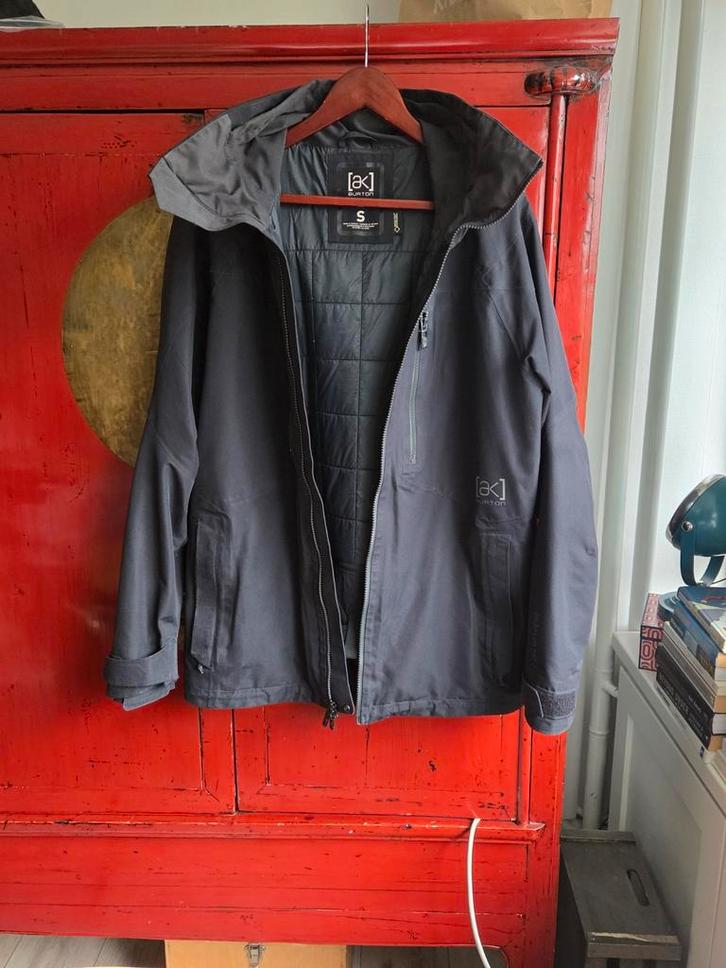 Burton AK Swash Gore Tex Jas - Black - Maat S, Kleding | Heren, Jassen | Winter, Gedragen, Maat 48/50 (M), Zwart, Ophalen of Verzenden