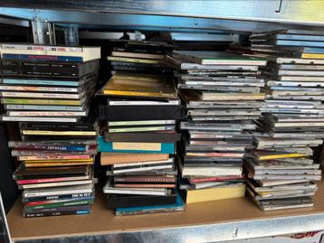 Grote partij cd’s beschikbaar voor biedingen