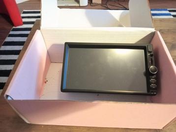 Auto multimedia computer beschikbaar voor biedingen