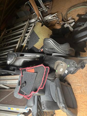 Peugeot 206 gti/quicksilver interieur beschikbaar voor biedingen