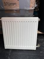 Kleine radiator 40,5x40x5 plus thermostaatknop, 30 tot 80 cm, Radiator, Minder dan 60 cm, Ophalen of Verzenden
