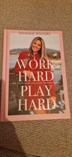 Danique Bossers - Work hard, play hard, Danique Bossers, Ophalen of Verzenden, Zo goed als nieuw, Mode algemeen