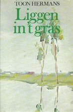 Liggen in 't gras.Toon Hermans uit 1976, Gelezen, Ophalen of Verzenden, Toon Hermans, Eén auteur