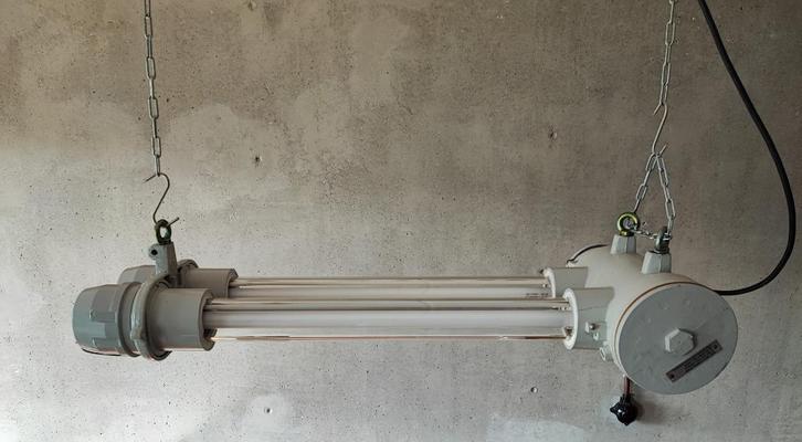 Industriële lamp, bunkerlamp met dimbaar led, Huis en Inrichting, Lampen | Hanglampen, Gebruikt, 75 cm of meer, Glas, Metaal, Ophalen