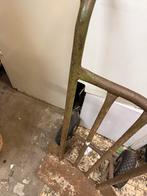 Oude steekwagen, Ophalen