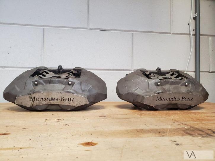 Mercedes C klasse W205 E W213 C43 AMG remklauw set voorzijde, Auto-onderdelen, Remmen en Aandrijving, Mercedes-Benz, Gebruikt