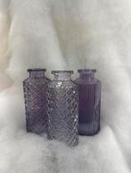 Set van 3 kleine paarse vaasjes, Gebruikt, Overige kleuren, Ophalen of Verzenden, Glas
