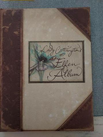 Lady's Cottinhams Elfenalbum beschikbaar voor biedingen