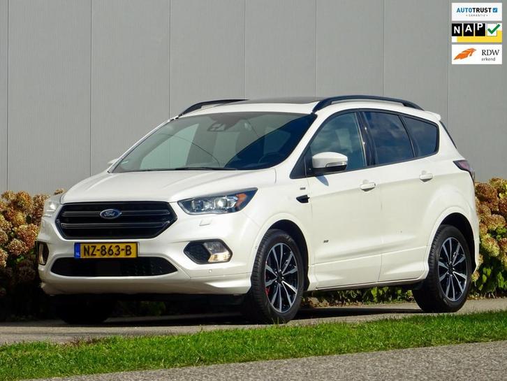 Ford Kuga 1.5 /// ST Line 182Pk AWD / PANO / Trekhaak!, Auto's, Ford, Bedrijf, Te koop, Kuga, 4x4, ABS, Achteruitrijcamera, Adaptive Cruise Control