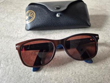 RAY-BAN,  Zonnebril, damesmodel beschikbaar voor biedingen
