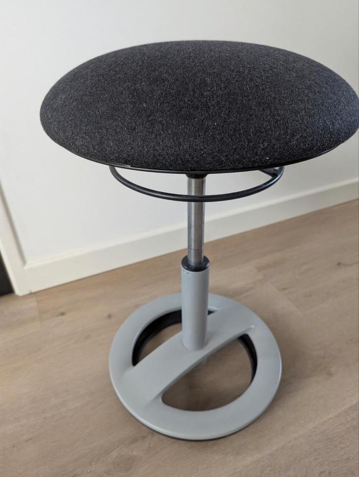 Topstar Sitness Ergonomische Zitkruk, Huis en Inrichting, Krukjes, Zo goed als nieuw, Hout, Ophalen