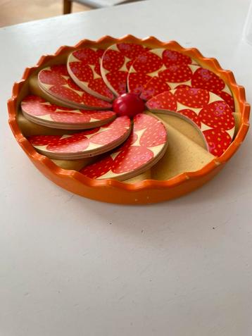 Vlaai met aardbei of abrikoos. beschikbaar voor biedingen