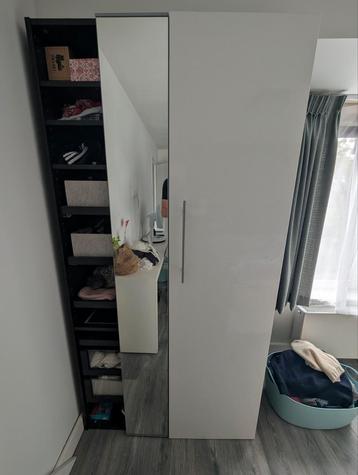 2x Ikea Pax Kast 200x50x58 Bruin beschikbaar voor biedingen
