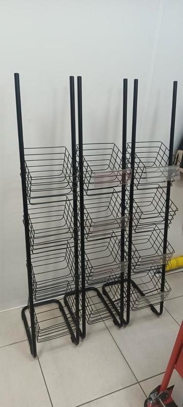 3x Displayrek - Winkelrek beschikbaar voor biedingen