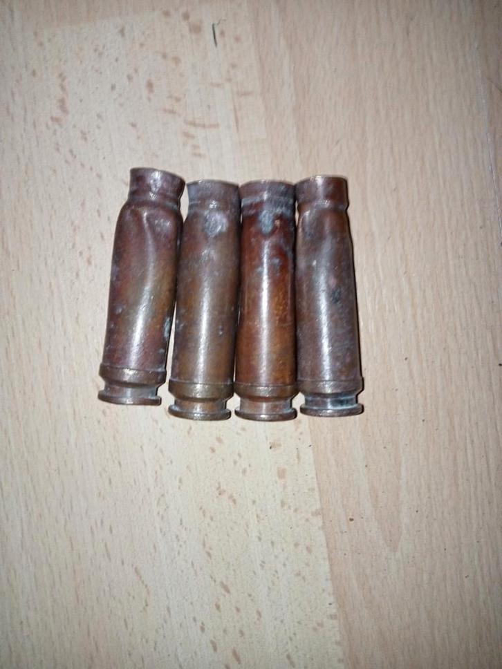 4 MG131/13mm Bodemvondst Hulzen - LEEG, Verzamelen, Militaria | Algemeen, Luchtmacht, Hulzen of Bodemvondsten, Duitsland, Ophalen of Verzenden