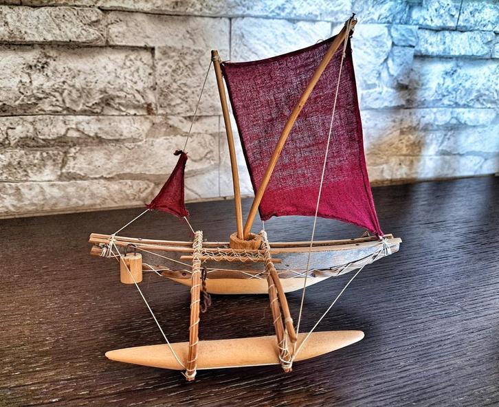 Handgemaakte Catamaran uit Sri Lanka, Huis en Inrichting, Woonaccessoires | Overige, Zo goed als nieuw, Ophalen of Verzenden