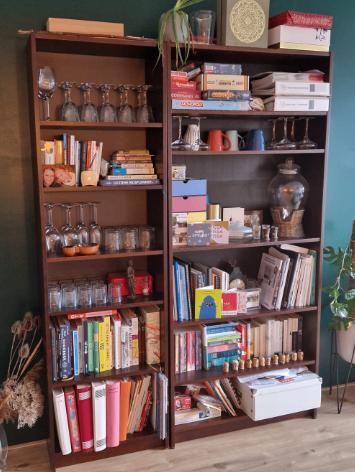 Billy Kast, donkerbruin eiken, 60 cm breed, Huis en Inrichting, Kasten | Boekenkasten, Gebruikt, 50 tot 100 cm, 200 cm of meer