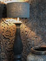 Oude houten baluster lamp sober sleets zonder de kap, Ophalen of Verzenden