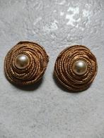 Vintage oorclips oorbellen Christian Dior, Ophalen of Verzenden, Zo goed als nieuw, Goud, Overige materialen